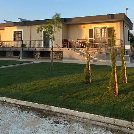 La Casa Del Borgo-Intero Appartamento Latina Bagian luar foto