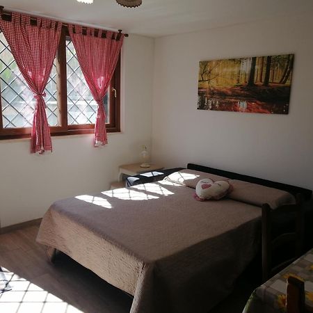 La Casa Del Borgo-Intero Appartamento Latina Bagian luar foto