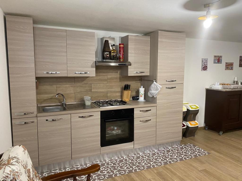La Casa Del Borgo-Intero Appartamento Latina Bagian luar foto