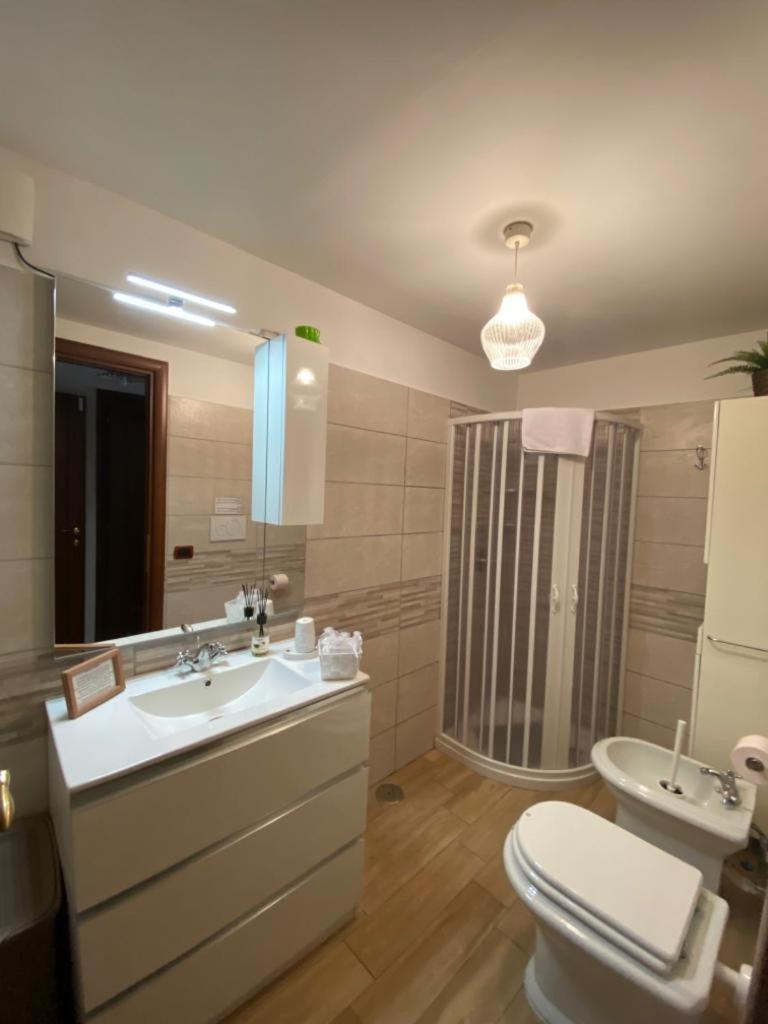 La Casa Del Borgo-Intero Appartamento Latina Bagian luar foto