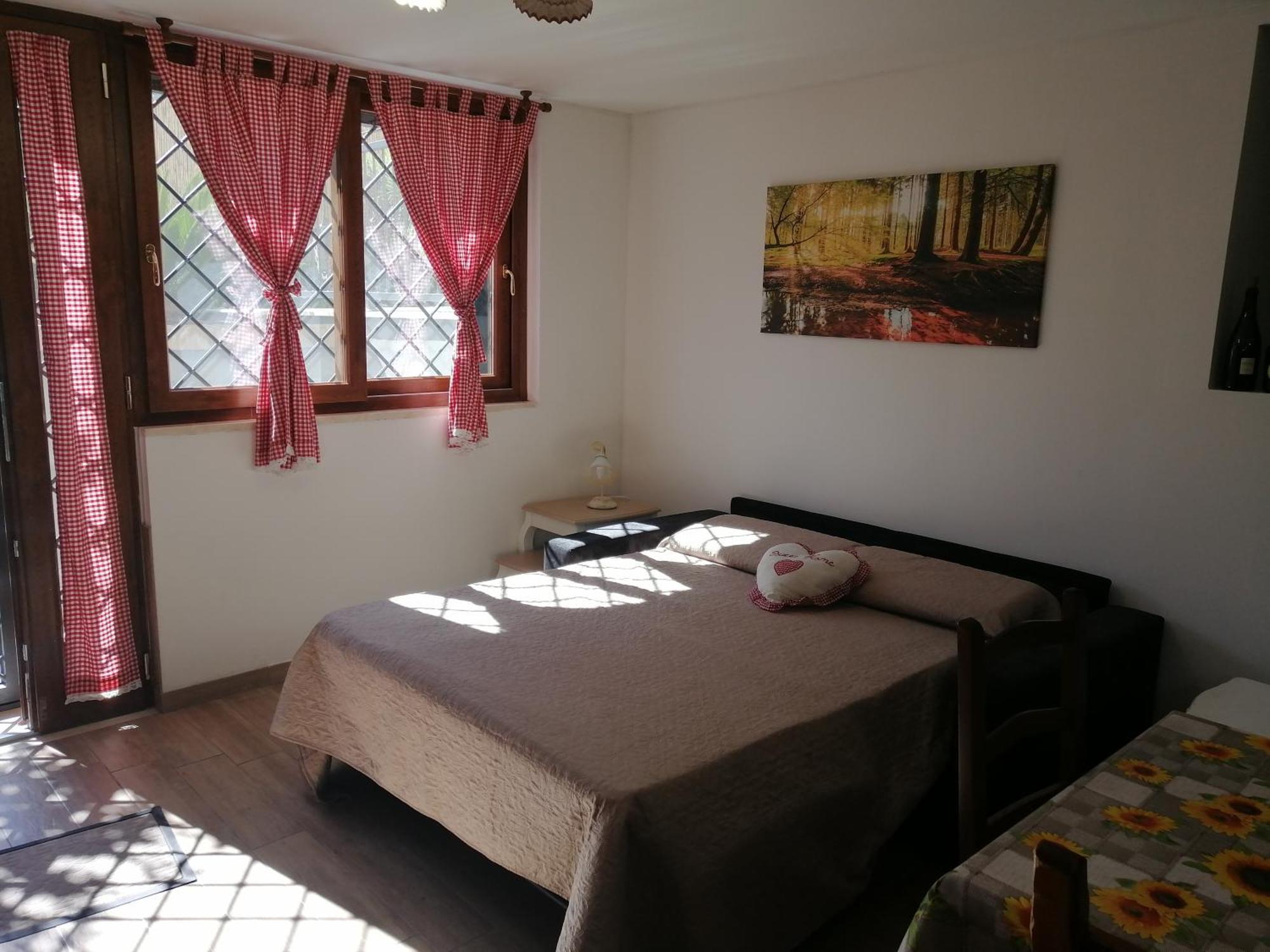La Casa Del Borgo-Intero Appartamento Latina Bagian luar foto